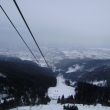 Uitzicht langs de kabelbaan vanaf de berg Jested op Liberec