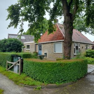 10 juni 2024. Hemelum. Het laatste huisje waar Beppe woonde aan 't Leantsje.