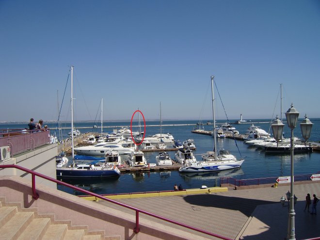TCF Nautical Club Marina in Odessa, met in de rode ovaal onze Dulce.