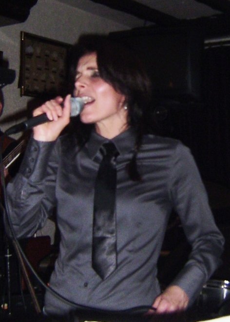 Barbara zingt in café ´t Hoekje in Gorcum