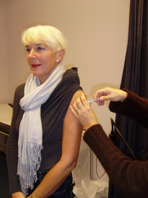 Ans krijgt de vaccinatie tegen de Mexicaanse griep
