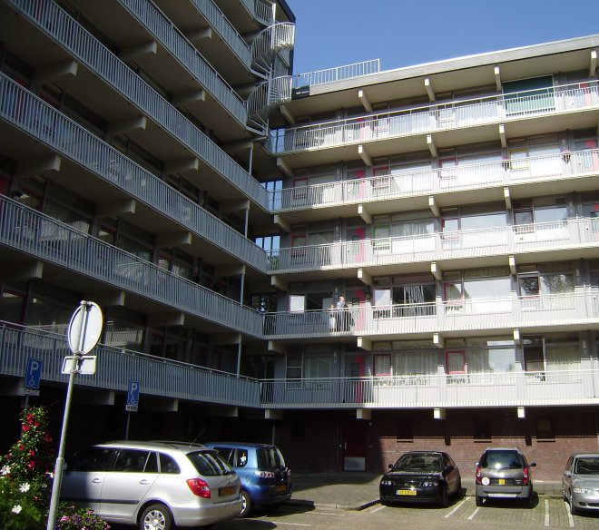 Gorinchem. De flat waar Derrick en Kate wonen op de 2e verdieping en waar we logeren