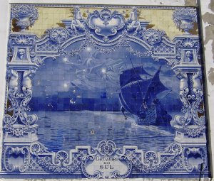 Pavilhão Carlos Lopes, Lissabon: het Zuiderkruis in azulejos