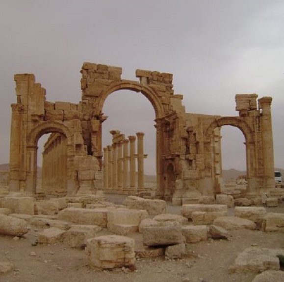 Ruïnes van de antieke Romeinse stad Palmyra. Ons hotel ligt ernaast