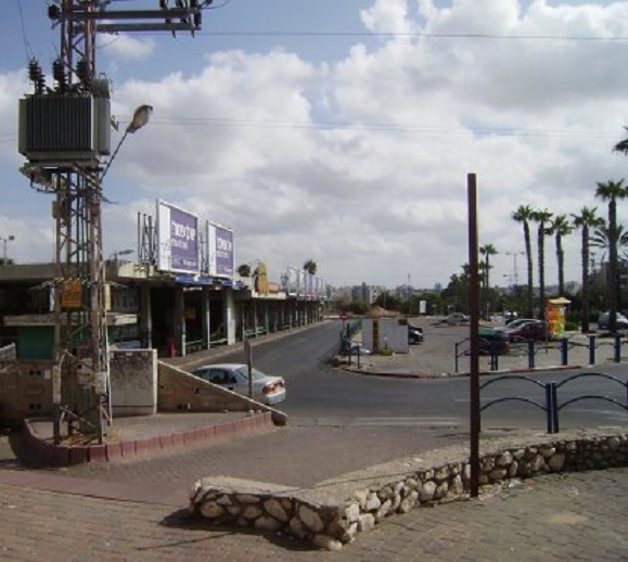 Het centrale busstation van Ashkelon op Sabbath. Er rijdt geen enkele bus.