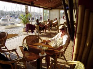 Zonsondergang in Bar Amuras, Lagos