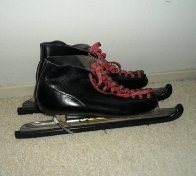 De mooie Noren die ik van Wiebe & marina mocht lenen, blijven ongebruikt in de gang staan