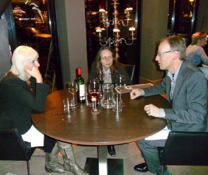 Met Robert en Angela in Restaurant