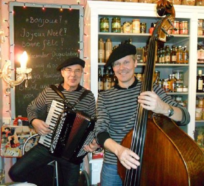 De mannelijke leden (Hans en Willem) van Trio Jolie Coeur