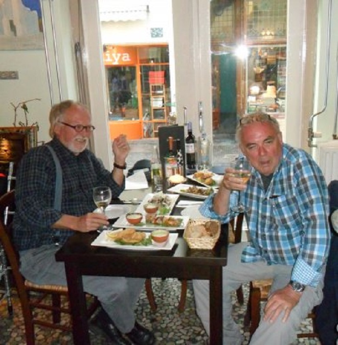 Met mijn vroegere vriend Bas in Restaurant 'Sirtaki' in de Servetstraat in Utrecht