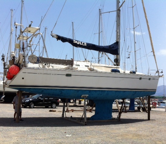 Dulce op de wal in Aghios N. (foto Meeder/Roubos)