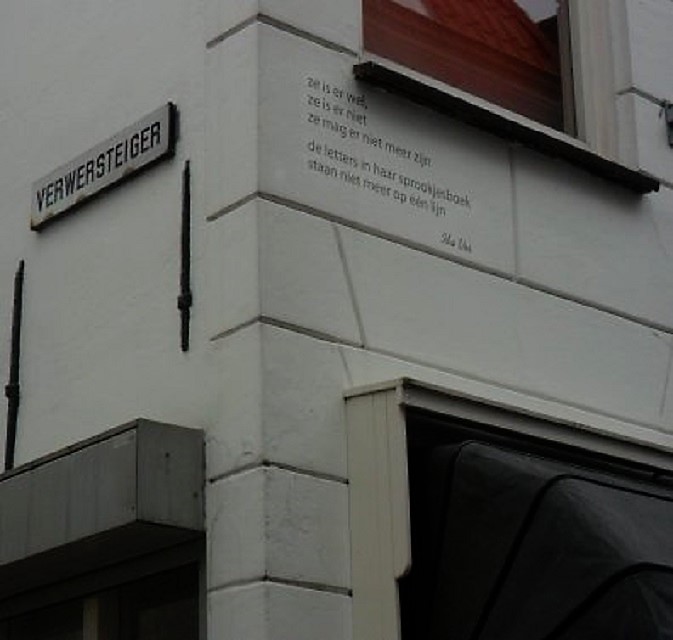 Het gedicht van Ida Vos over Esther van Vriesland op Langendijk 45