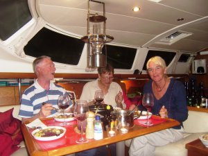 Jan en Baukjen van J&B op de borrel en het eten