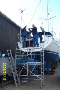 Voorjaar 2006: Jachtwerf Numansdorp, Lowy en Fons bouwen de Hydrovane op