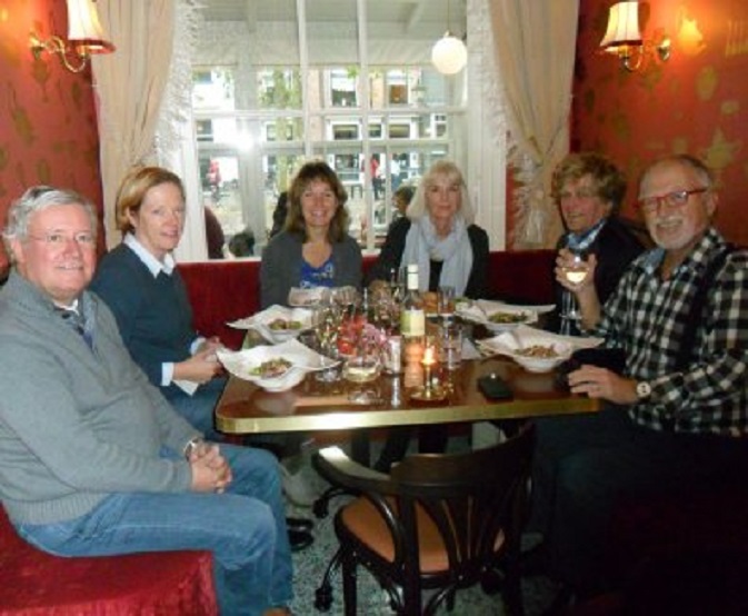 Watersportvereniging Deil in 'Florian', Wijk bij Duurstede. Vlnr. Erik, Thea, Esther, Ans, Pieter en ik.