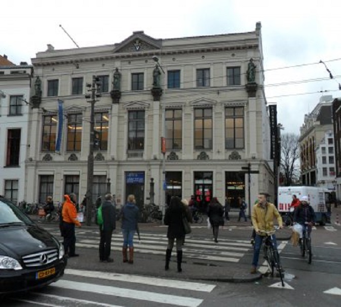Sociëteit Arti et Amicitiae op het Rokin in Amsterdam