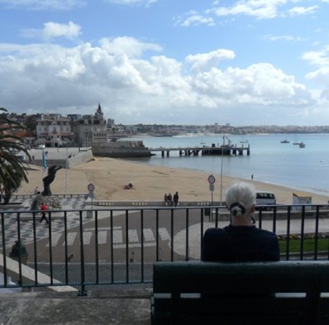 Het Pescadores-strand van Cascais.