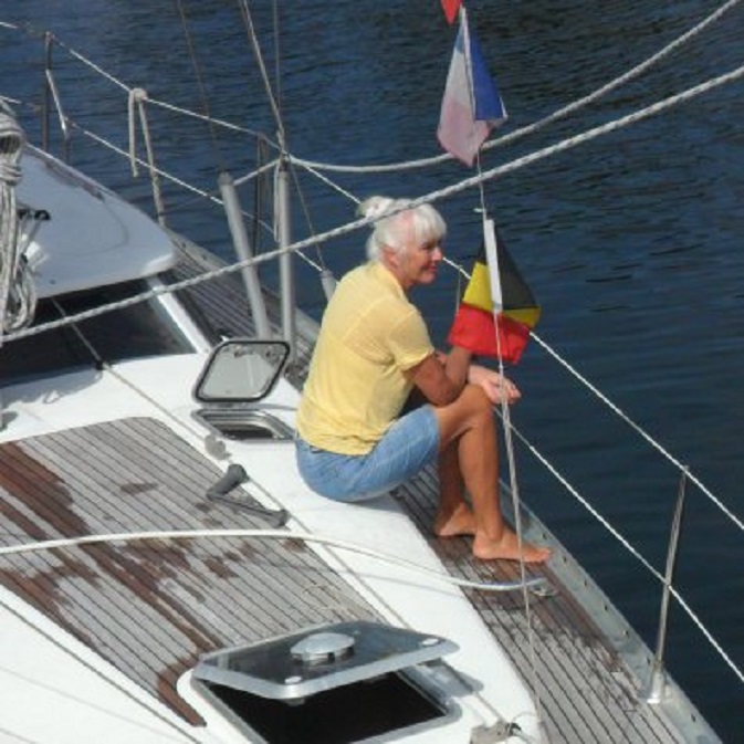 Water tanken. Dulce in de haven van Veere.