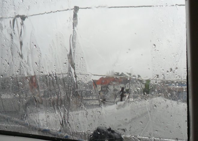 Regen in de De Rietpol