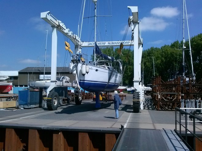 Om half één hangt Dulce in de kraan.