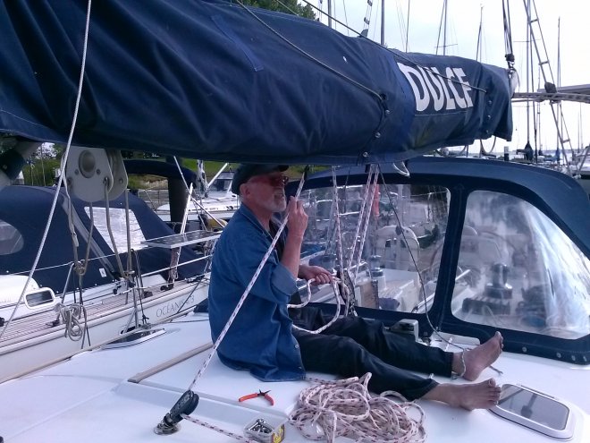 Hoe loopt die grootzeilschoot toch ook alweer?