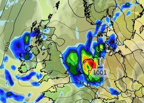 Komende nacht opnieuw onweersbuien. Prognose wxcharts.eu voor vannacht 3 uur UTC.