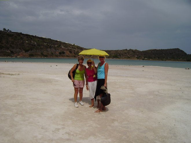 Drie dames bij het Lago di Venere