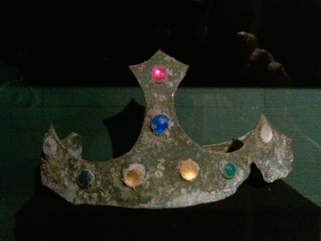 Kroon van prinses Theudesinda, dochter van de Friese koning Radboud, in Museum 