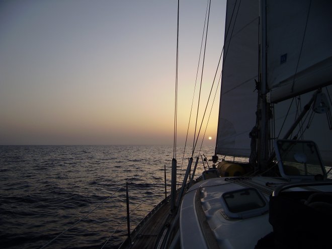 Op weg naar Malta, om zeven uur komt de zon op