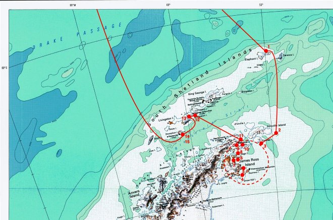 Onze tocht op Antarctica. Binnen de rood gestippelde cirkel hebben we geruime tijd rondgezworven tussen het ijs.