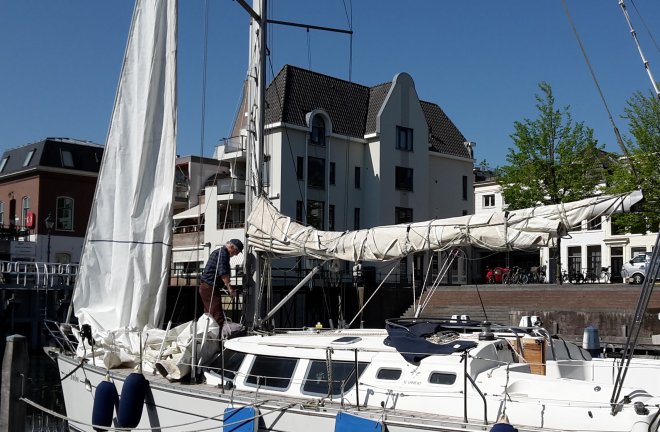 een prachtige dag om de genua op te hijsen.