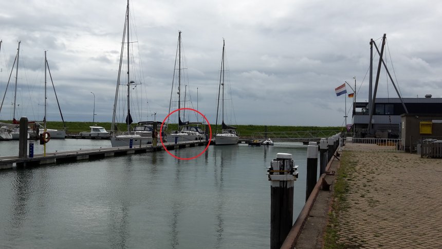 Jachthaven Burghsluis. Dulce is de middelste van de drie boten in het midden van de foto.