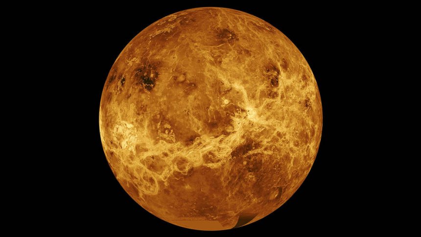 De planeet Venus. De opname is een samenstelling van beelden van de Magellan-sonde en de Pioneer Venus Orbiter. Credit: NASA/JPL-CaltechPioneer Venus Orbiter. (Credit: NASA/JPL-Caltech)