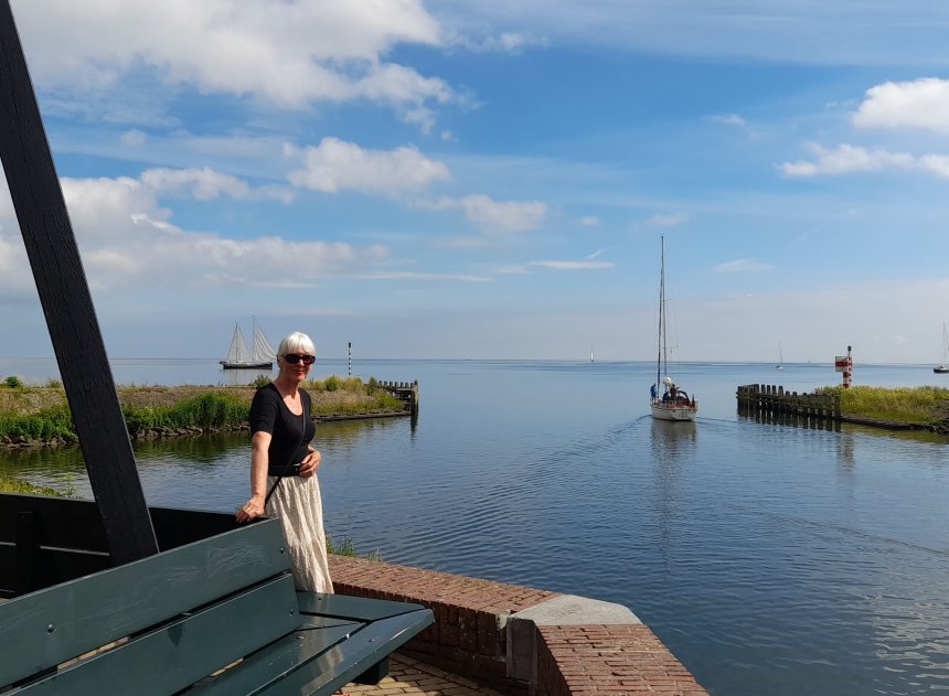 Op het noordelijk havenhoofd van Medemblik.