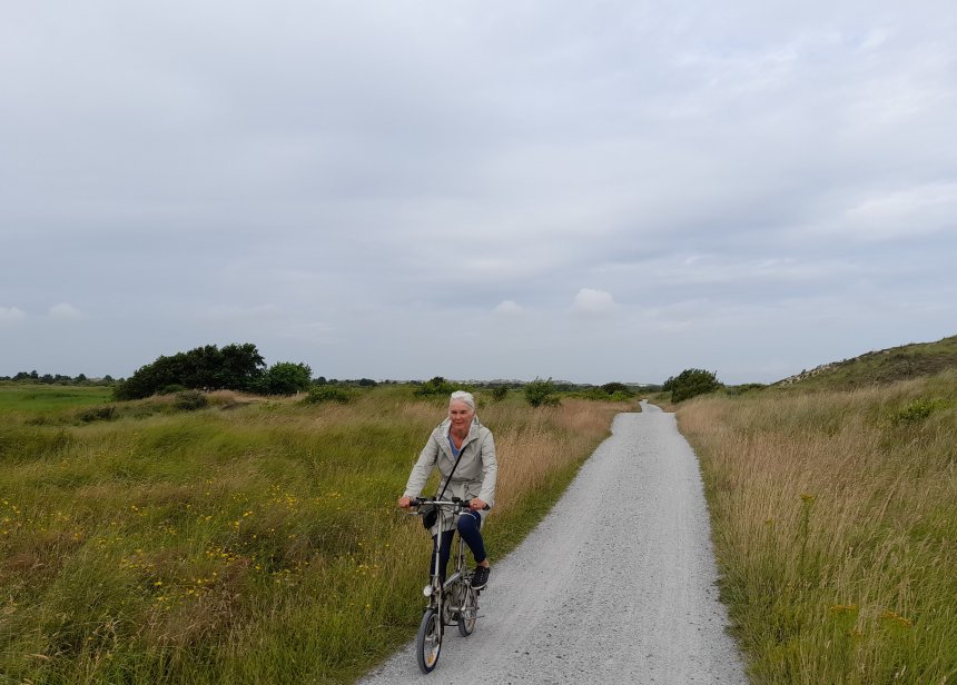In de duinen bij West.
