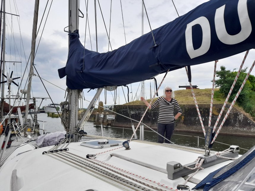 Dulce en Anna in Willemstad.