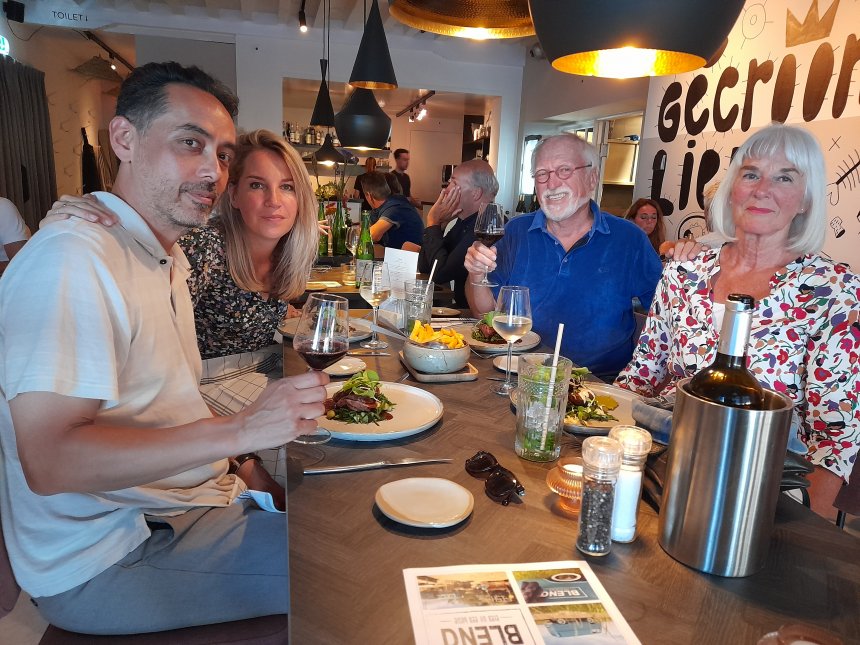 In 'De Gecroonde Liefde'. Aanbevolen!