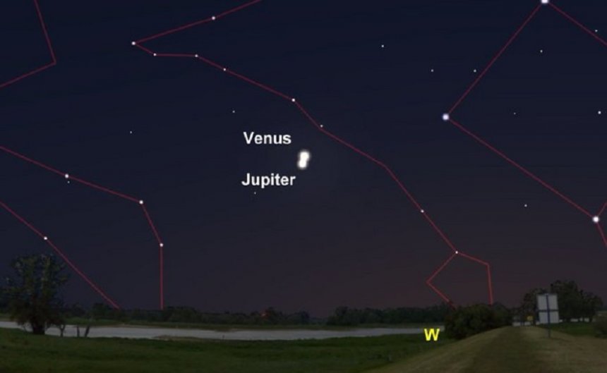 Vanavond omstreeks half acht in het westen.