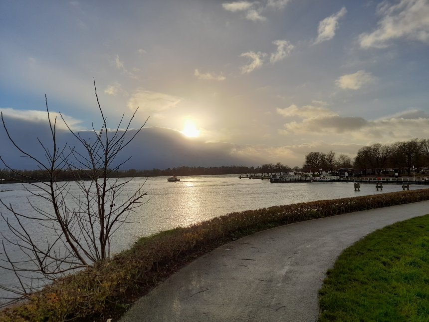 De Merwede vanmiddag.