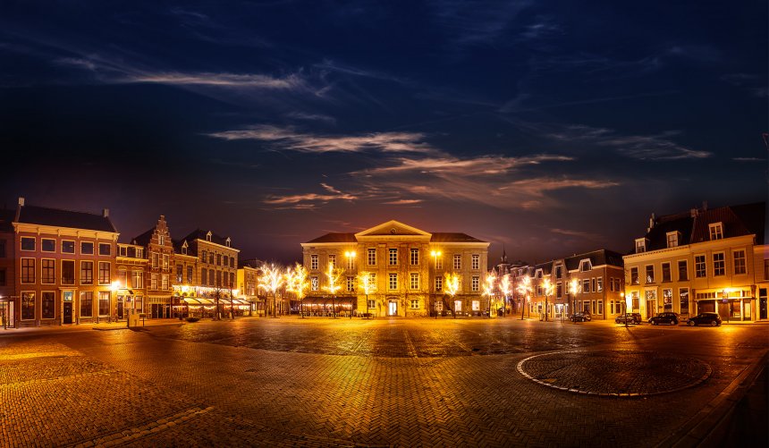 De Groenmarkt zonder geparkeerd blik (foto: Mooi Gorinchem)
