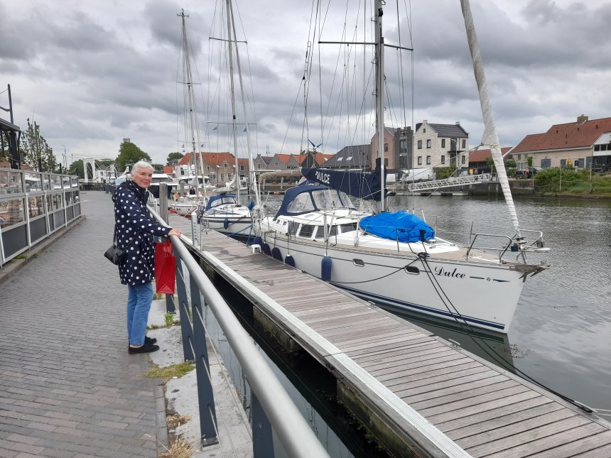 Dulce aan de kade in de binnenstad van Zierikzee.